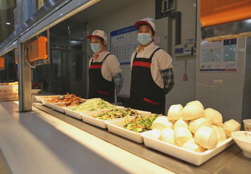 饮食服务集团圆满完成 2022年硕士研究生招生考试 餐饮服务保障工作